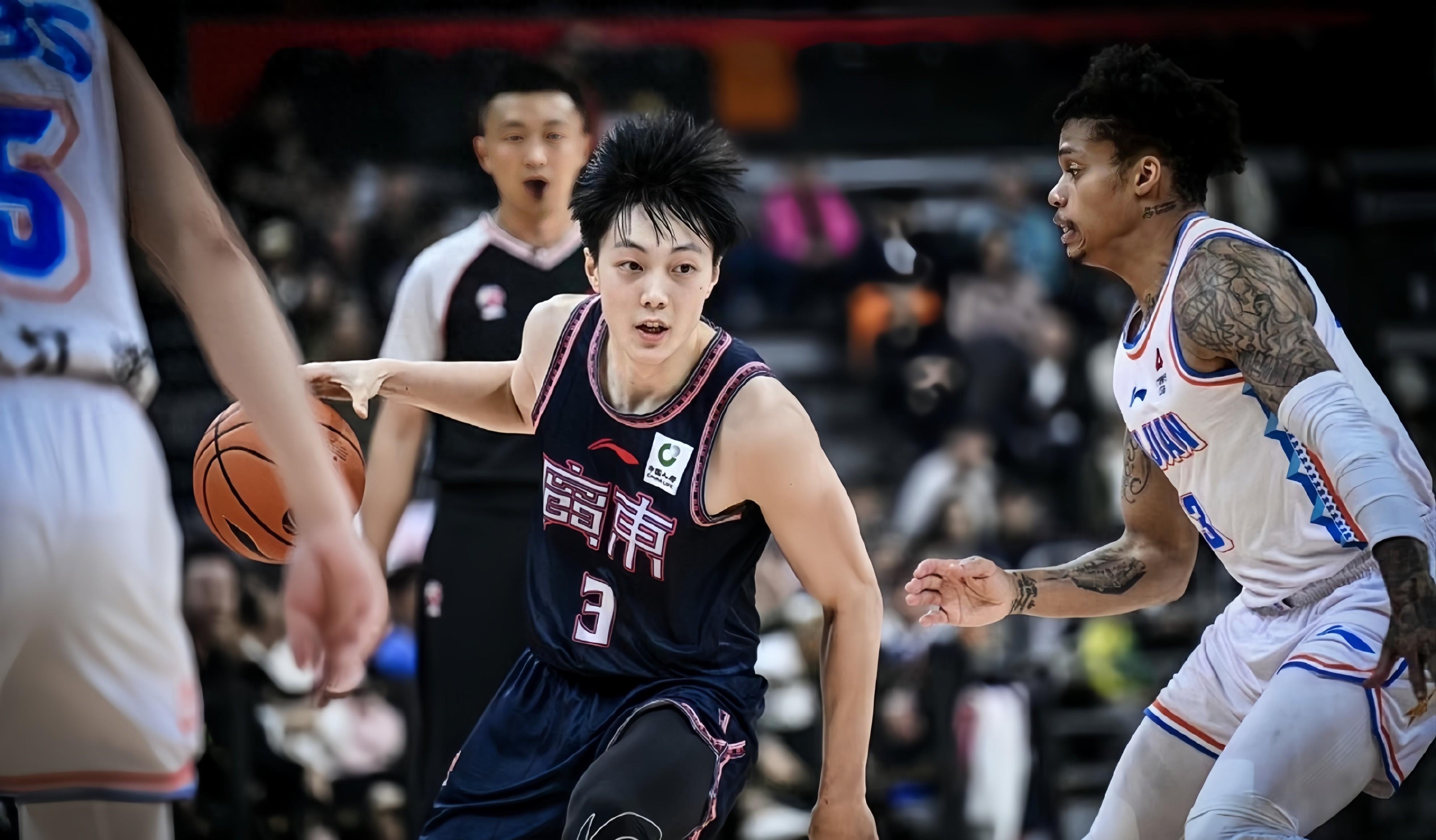 英雄联盟s15-广东宏远转会期豪取连胜，志在德甲名次提升，管理层满意，医务组通报恢复的简单介绍